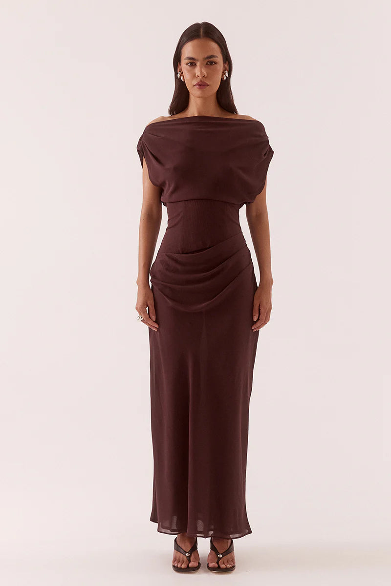 Ada Off Shoulder dress - Chocolate