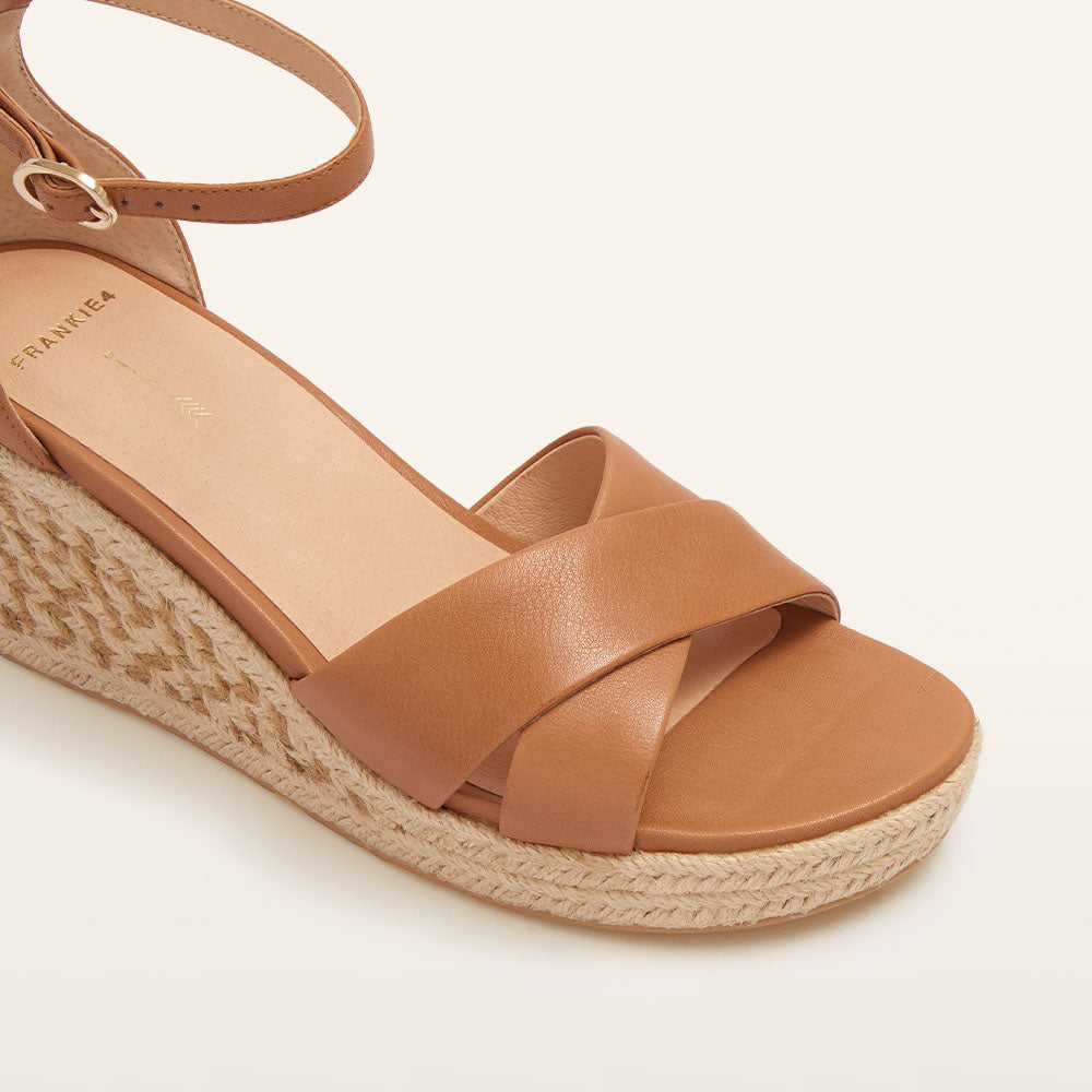 Baker Tan Heel