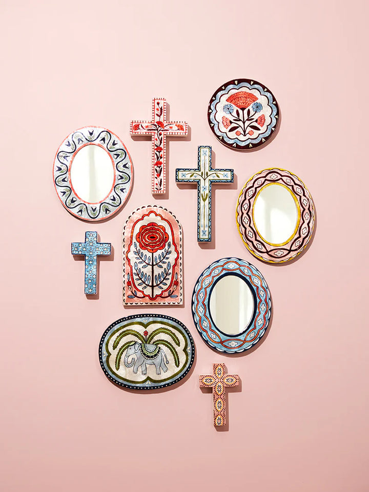 Samira Small Cross - Pink Eyes