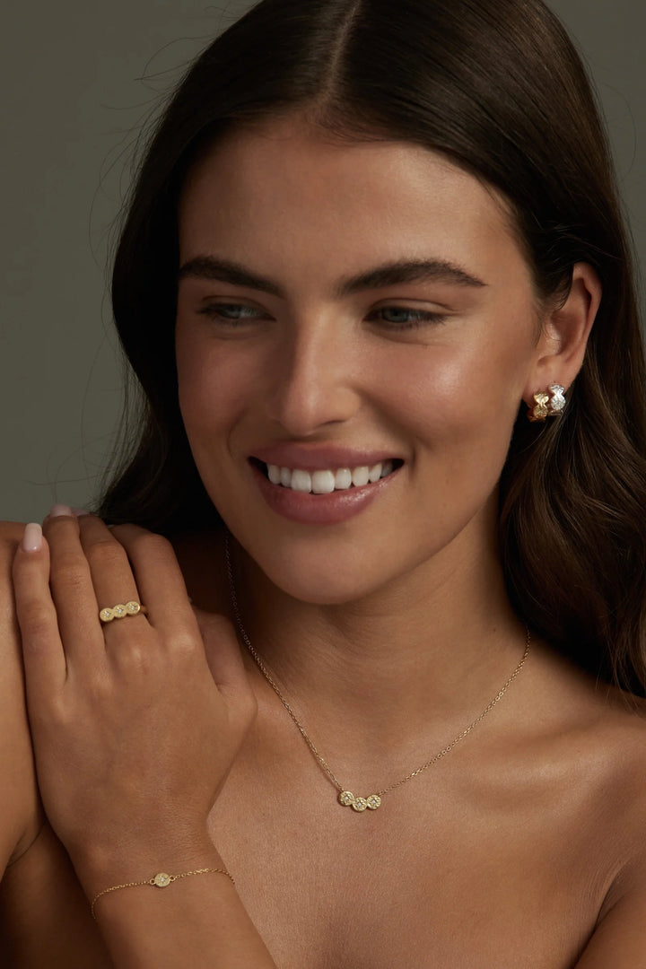 Etoile Gold Necklace