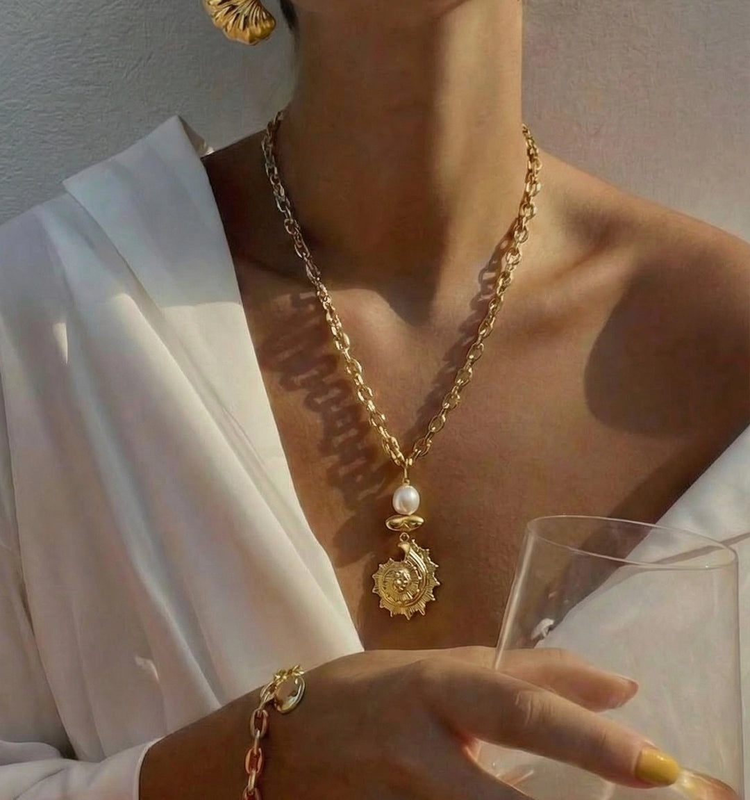 Nautilus Shell Talisman Necklace with Pearl in Gold