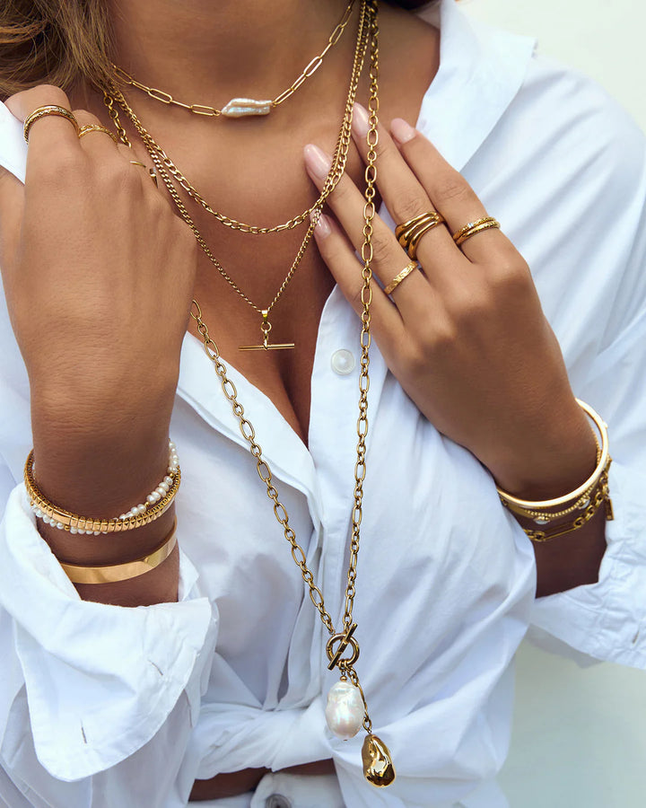 Victoria Pearl Necklace