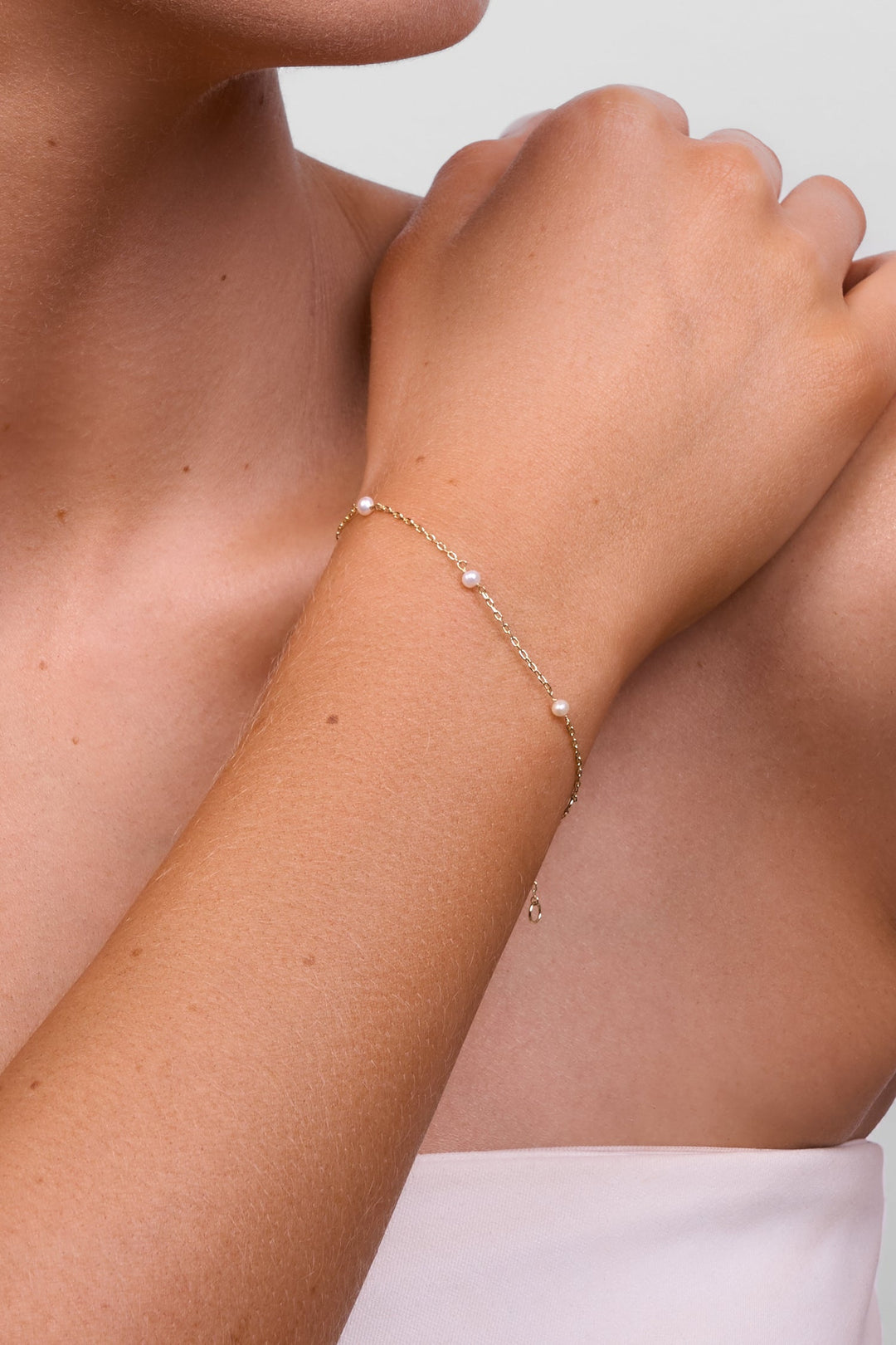 Lilibet Gold Pearl Bracelet