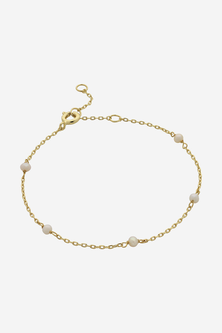 Lilibet Gold Pearl Bracelet