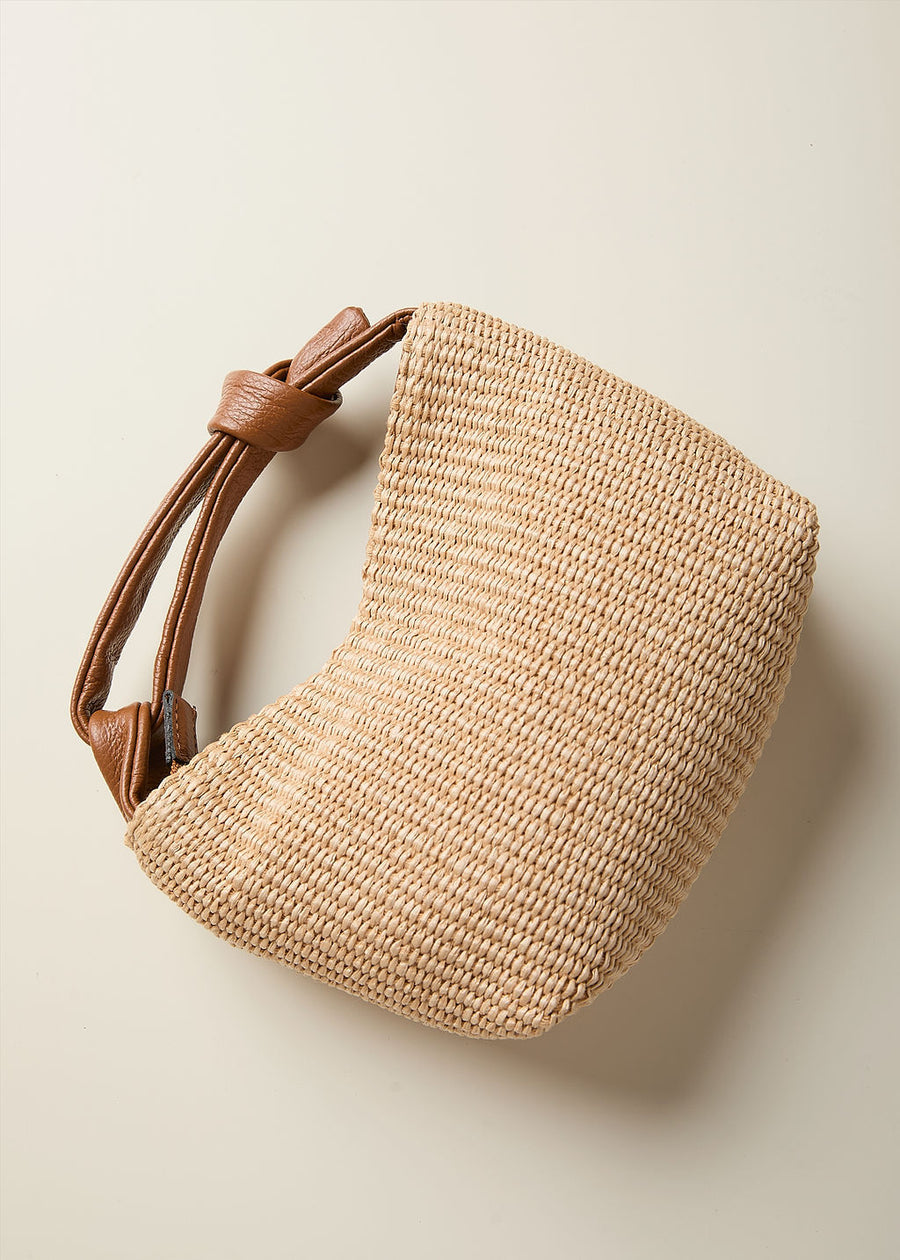 Vestirsi Jess Rafia Pouch in Tan