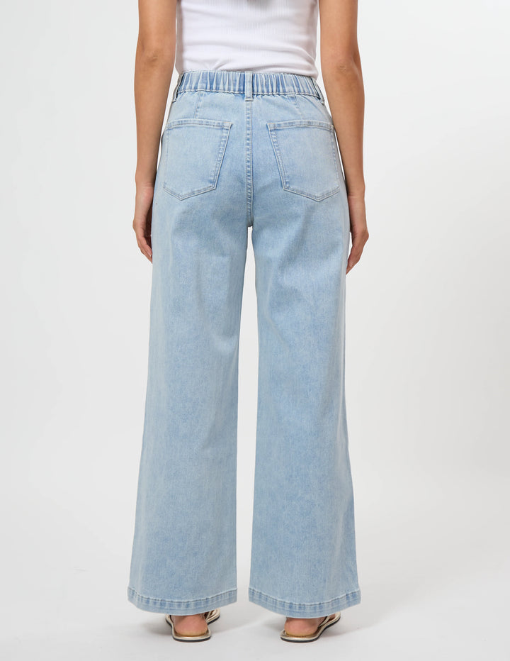 Bailey Jean - Light Blue