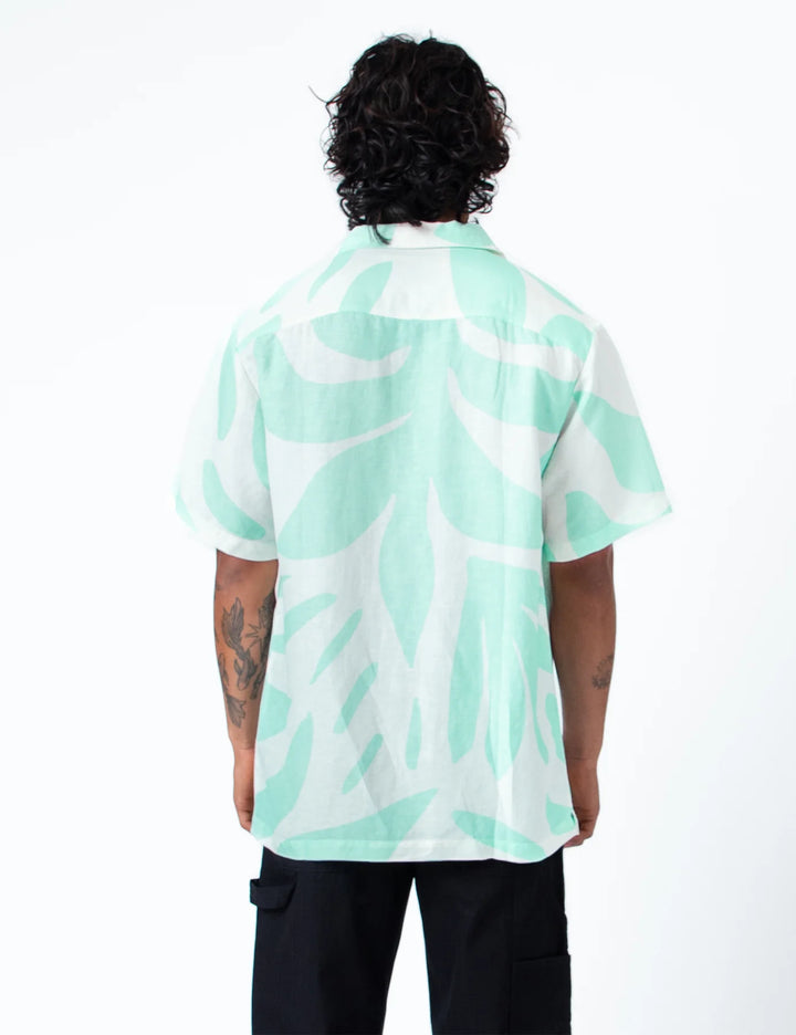 Palm Cuban SS Shirt - Light Blue Linen
