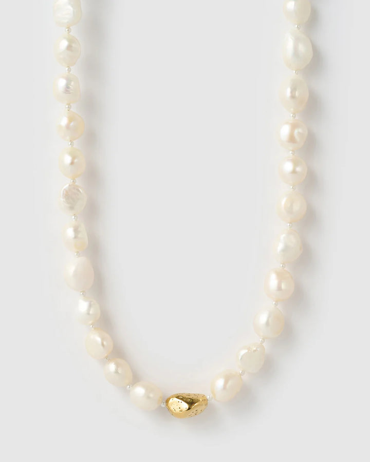 HARIETTE  PEARL NECKLACE