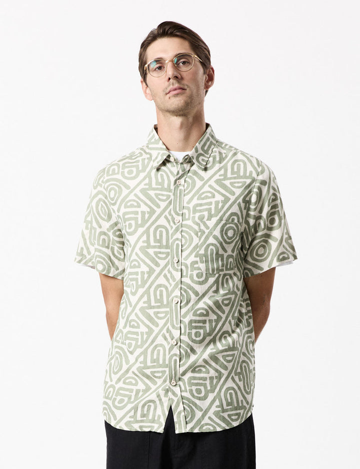 Earl BBQ Shirt - Modern