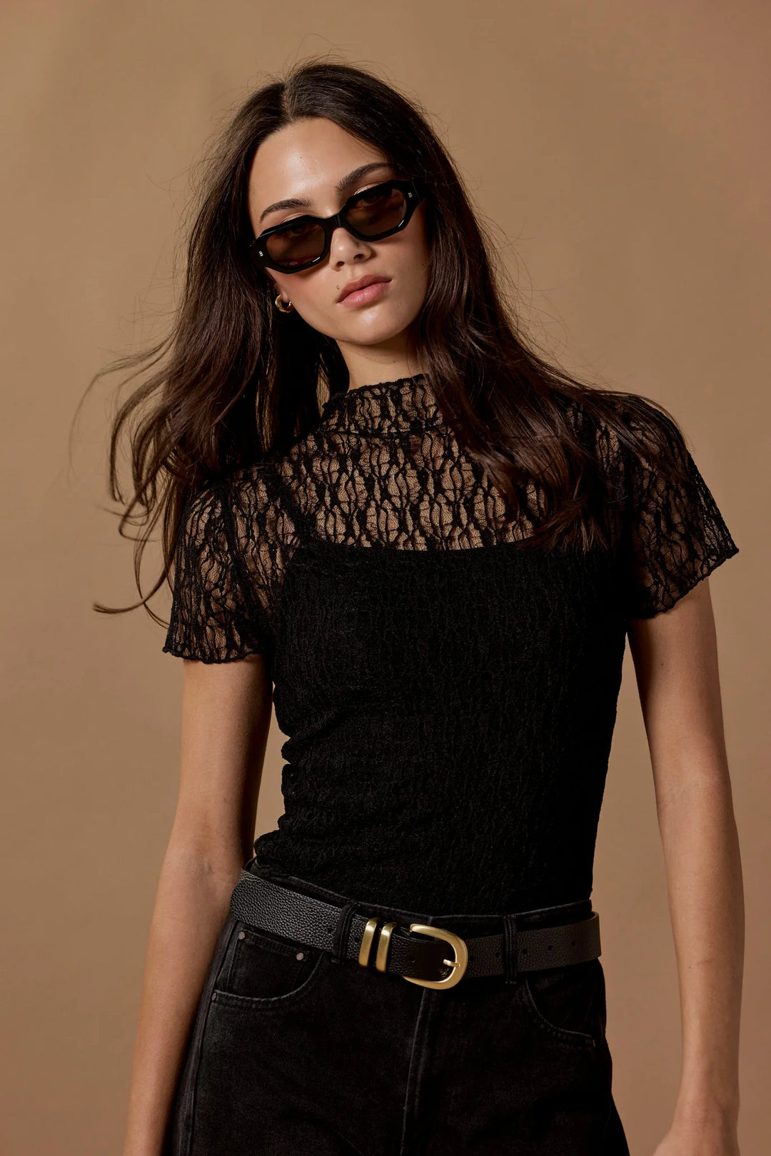 Providing Black Lace Short Sleeve Top
