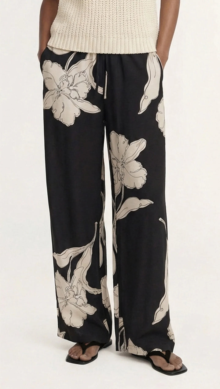 Veda Relaxed Pant - Black/Cream Floral