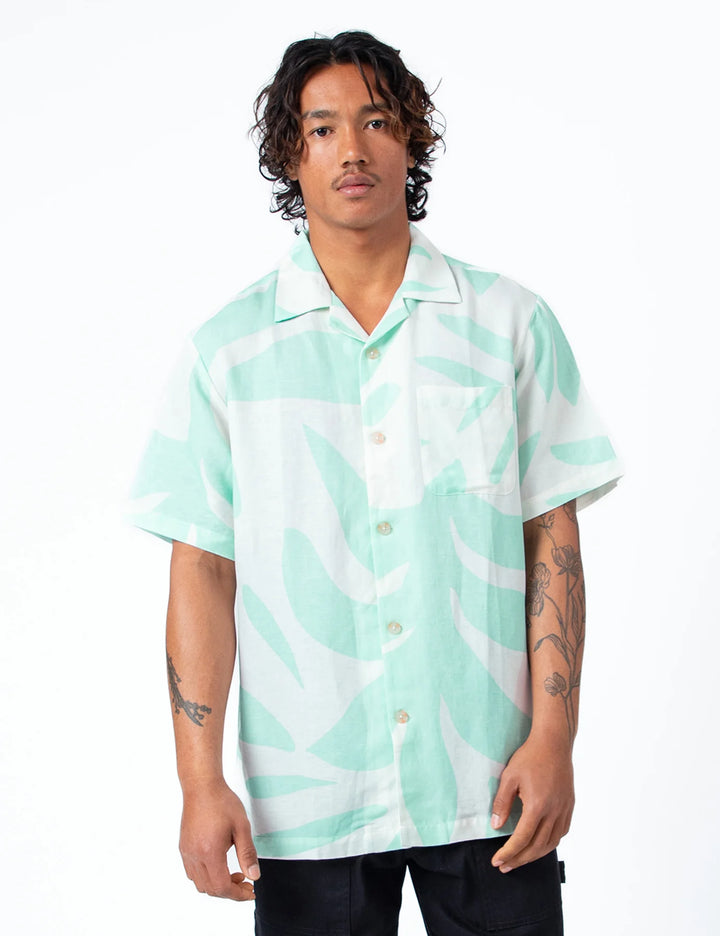 Palm Cuban SS Shirt - Light Blue Linen
