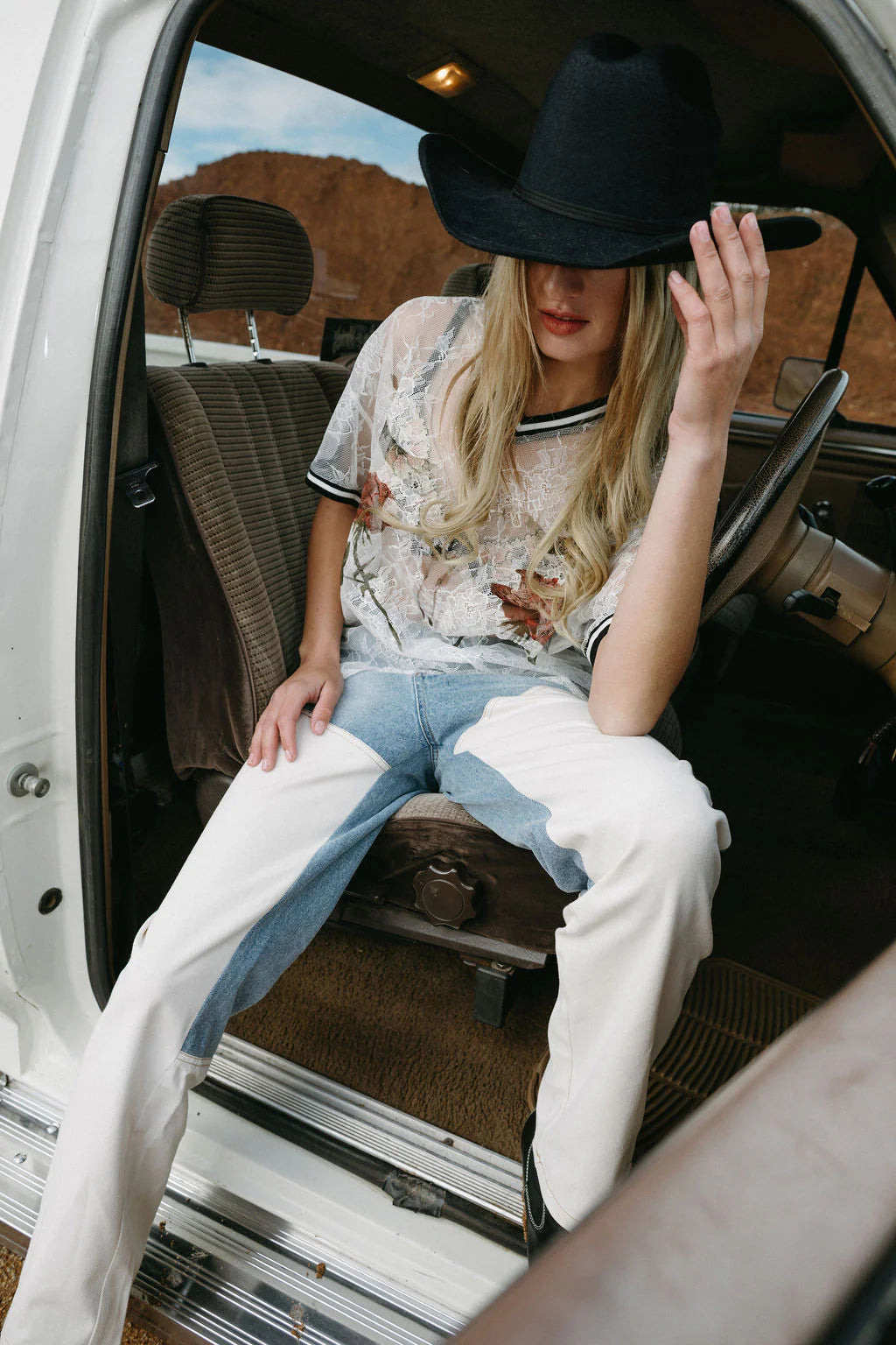 Lace Raglan Tee - Bud + Bone