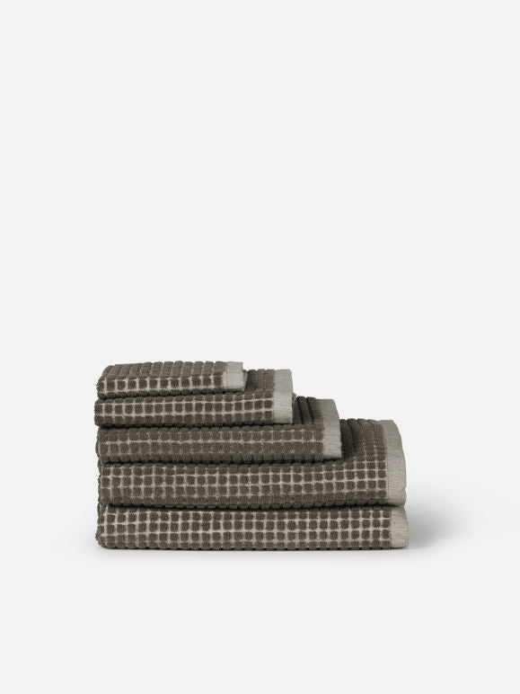 Nero Cotton Towel Range - Ivy/Cream