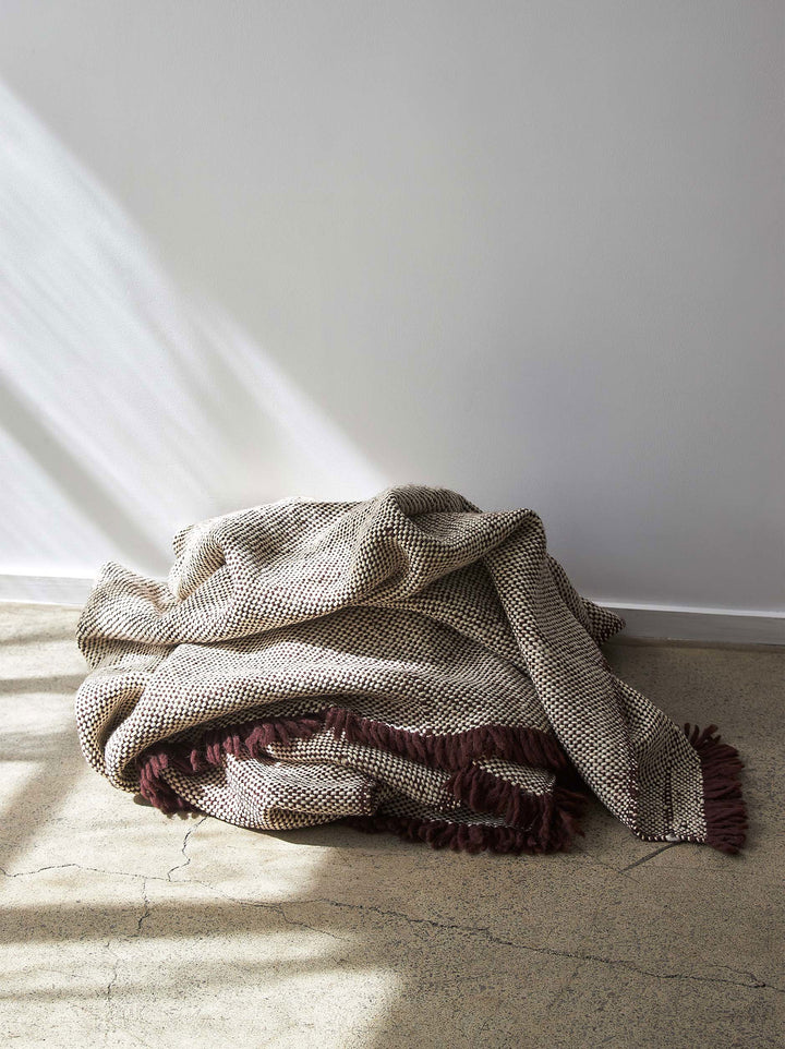 Hutt Wool Throw Mulberry/Natural